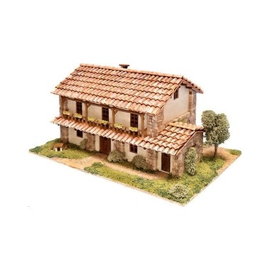 https://www.francis-miniatures.com/42968-large_default/maquette-maison-santillana.jpg